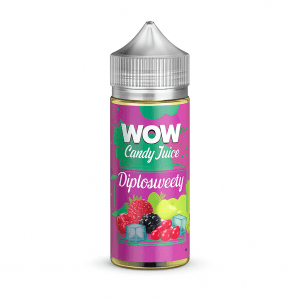 Flacon de e-liquide Diplosweety 100ml de la marque WOW Candy Juice – saveur fruitée et sucrée mêlant fruits rouges, raisin, bonbons et fraîcheur glacée, flacon transparent avec bouchon sécurisé, étiquette rose vive avec illustrations ludiques, e-liquide pour cigarette électronique sur fond blanc.