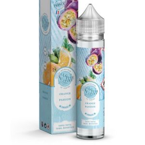 E-liquide Le Petit Verger Frais saveur Orange Passion en flacon de 50 ml, avec emballage décoré d’oranges juteuses, de fruits de la passion et de feuilles de menthe, visuel bleu glacé, fabrication française
